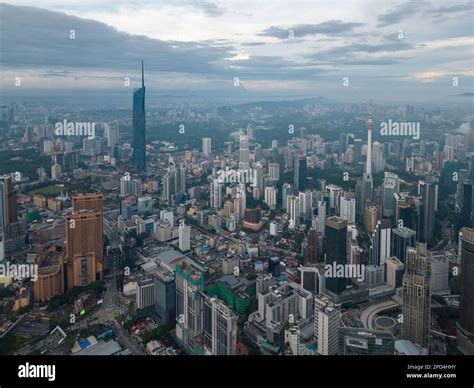 Bukit Bintang: Wyśmienita Roślinność i Niezapomniane Widoki Z Wierzchołka